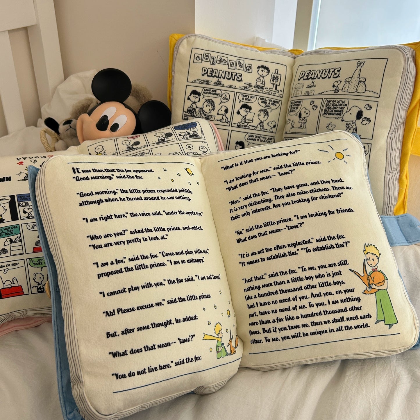 Snoopy Book Pillow Sofa Pillow